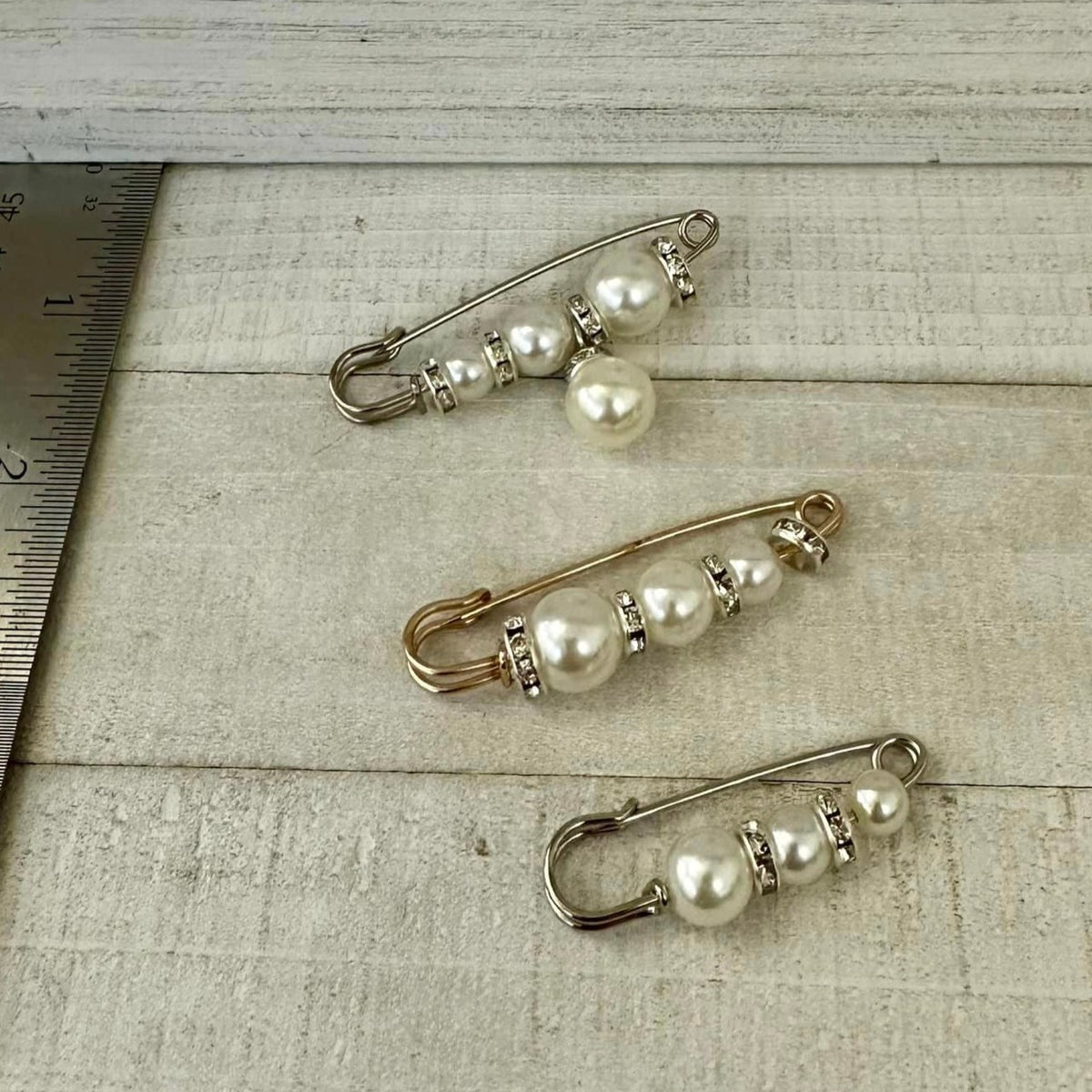 Pearl Brooch Pins