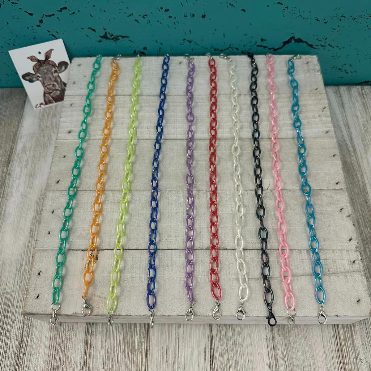 Trucker Hat Chains V2