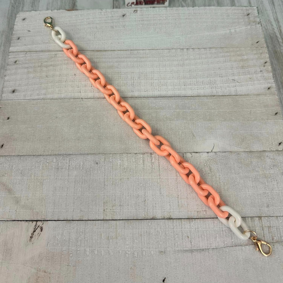 Trucker Hat Chains V2