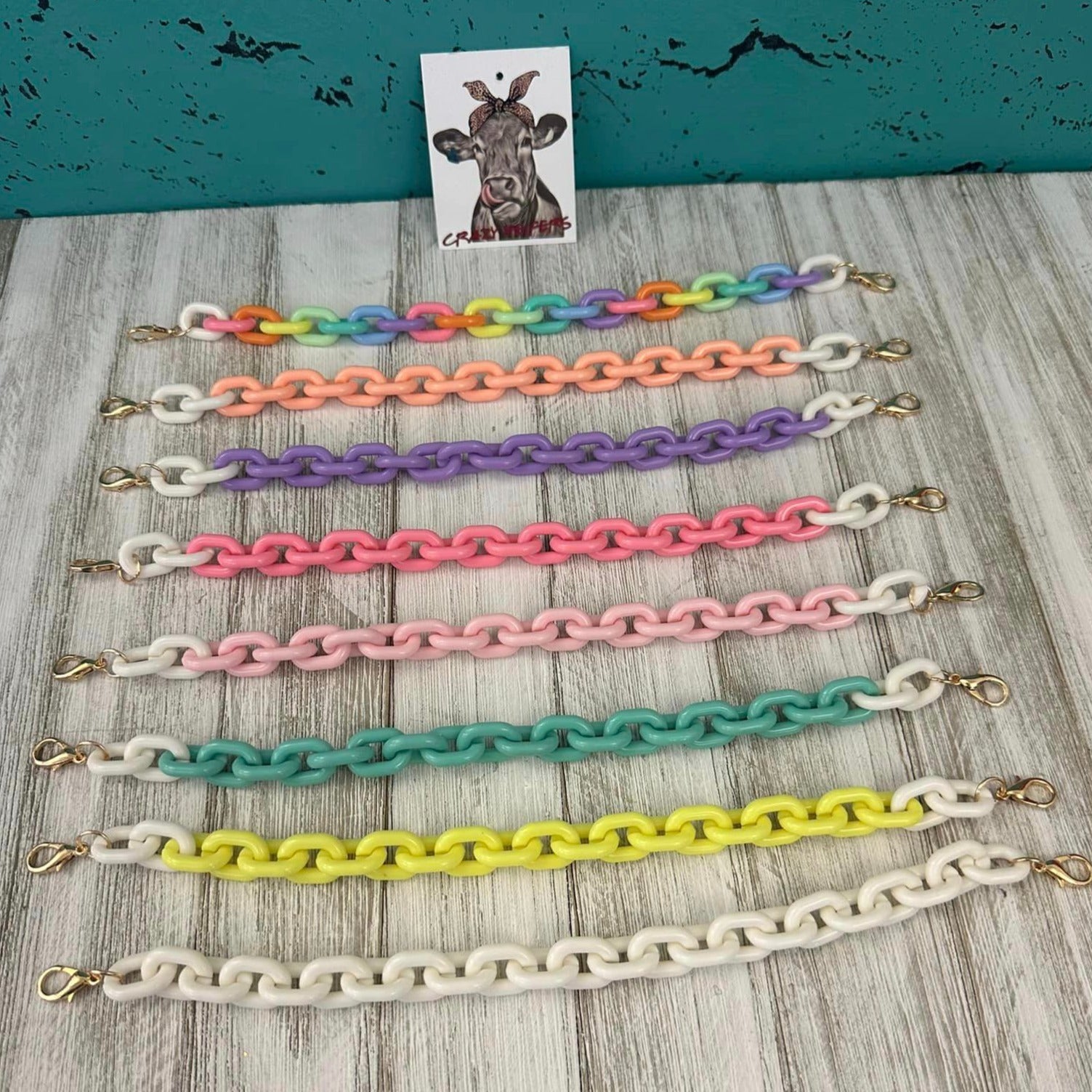 Trucker Hat Chains V2