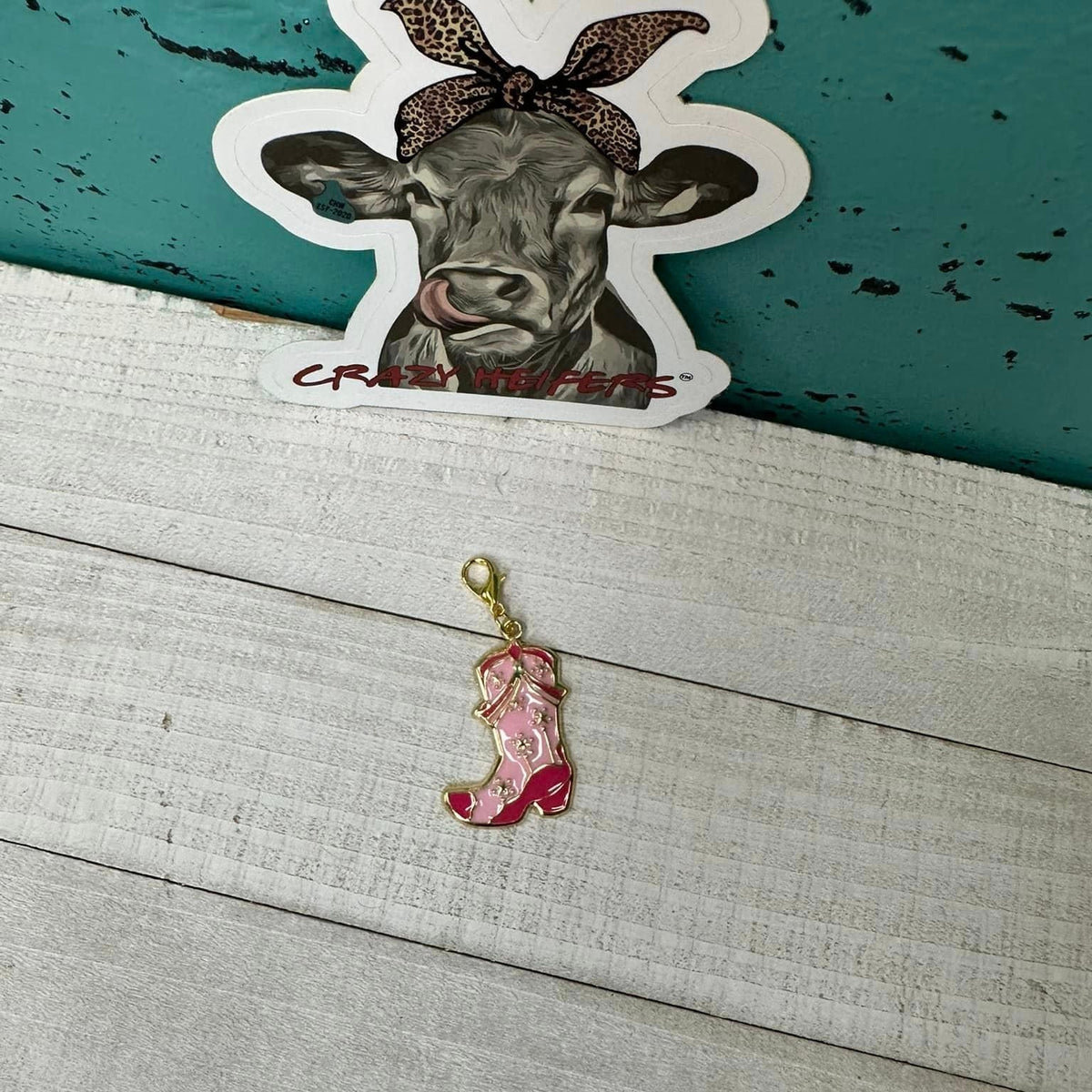 Clip-on Charms Gold Tone V5