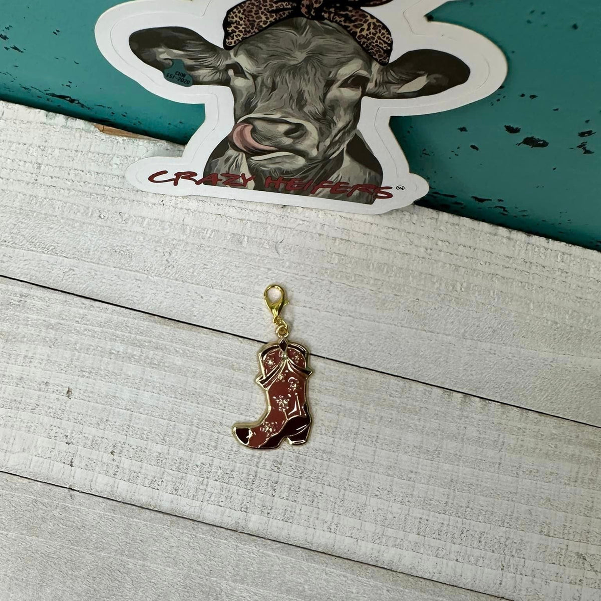 Clip-on Charms Gold Tone V5