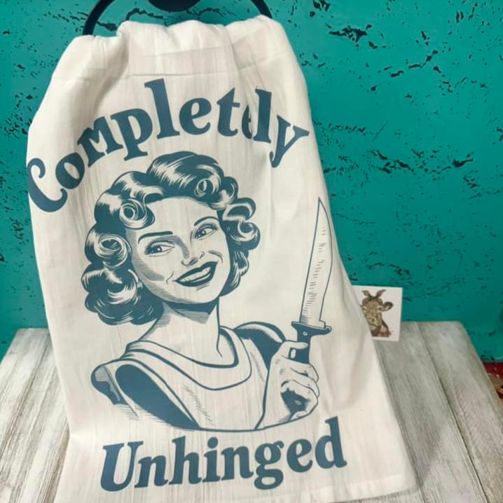 Snarky Housewife Kitchen Towels