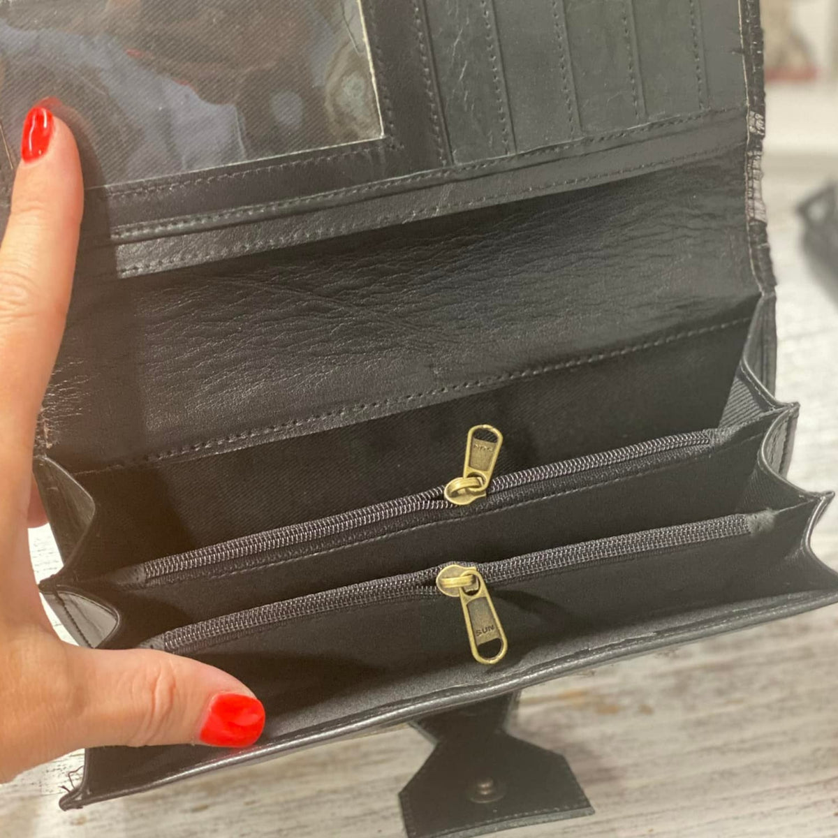 Jesse Wallet-Black/Silver