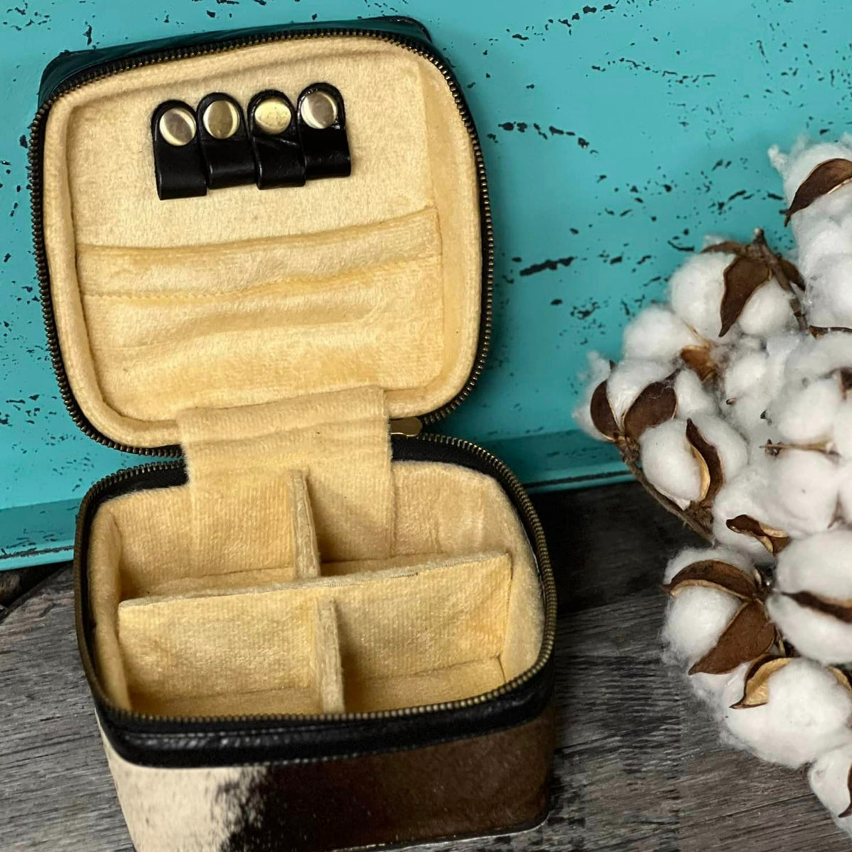 Cowhide Jewelry Box