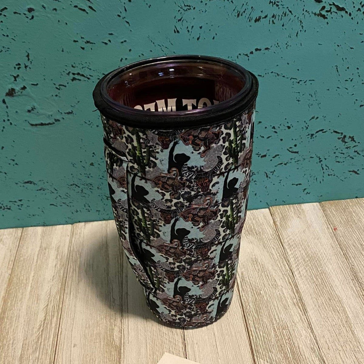 Neoprene 30oz Tumbler Covers W/Handle-NEW